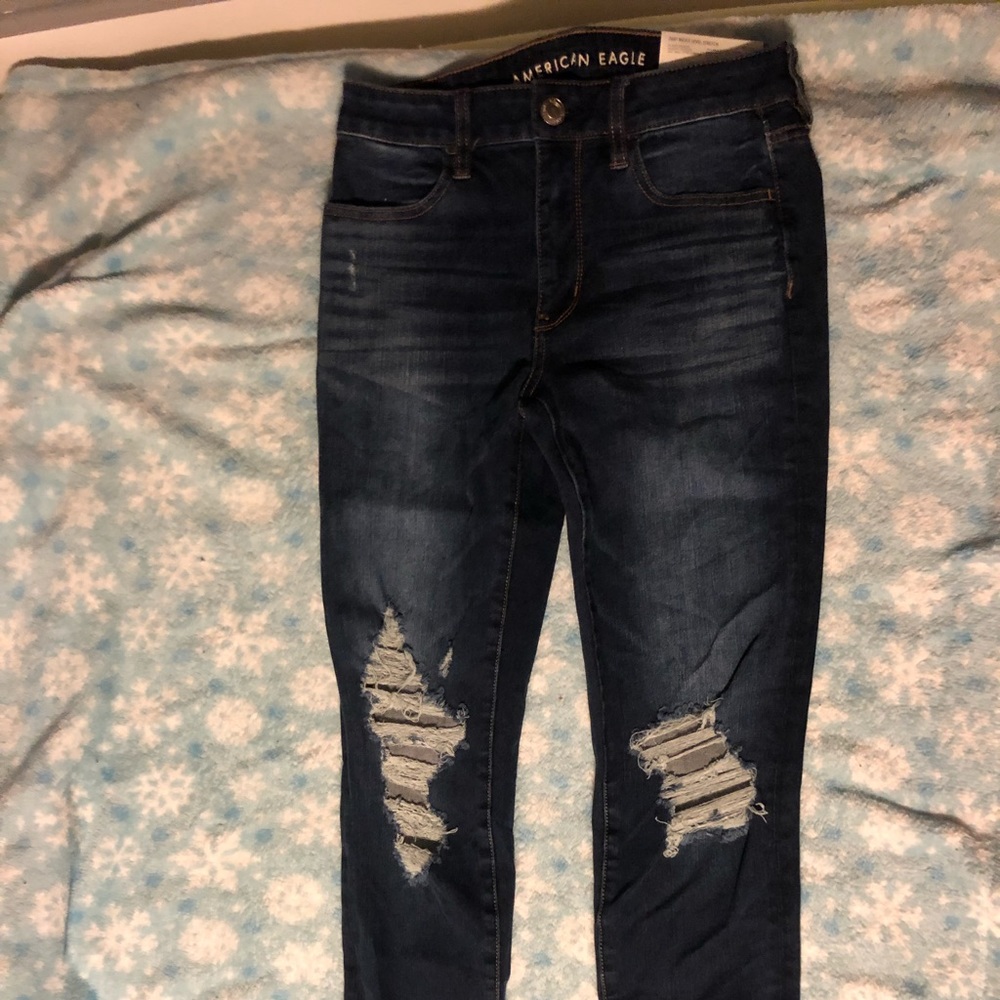 NWT american eagle ripped jeans